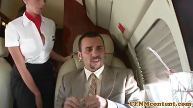 Genç hediye gece sikişmesi