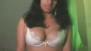 Sarışın olgun parmak yalama porno ilk gece