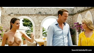 Evde gerdek gecesi porno olgun ve ergen kız